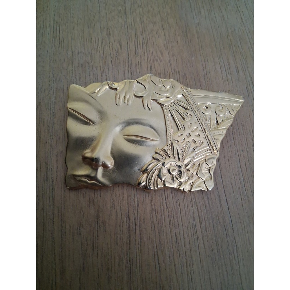 Vintage Gold Toned Large J&J Brooch with Face.Jonette Jewelry